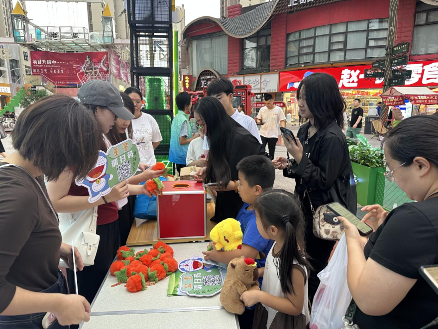 "Small Science Popularization" Promotes "Big Health" — Yuhua District, Shijiazhuang: "Health & Joy Tour" at Wanda Plaza_fororder_图片2