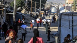 以军再次袭击加沙援助物资分发点 致17人死亡