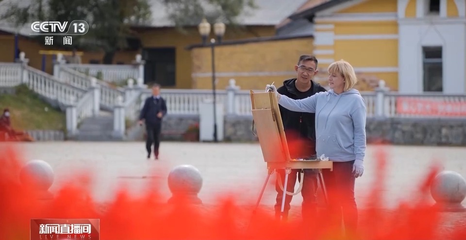 文化中国行丨这座边境城市的“三代国门”见证祖国走向富强