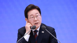 韩国总统：将尽快改善韩中关系_fororder_b64680bbb8a641e29e9b12fef8880d59