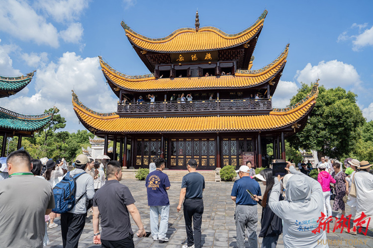 千年名楼人气旺_fororder_微信图片_20250618091412