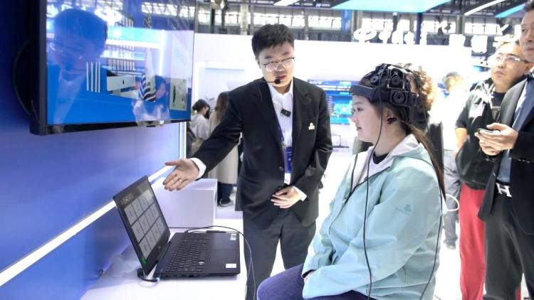 新华视点丨创新潮涌逐浪高——以创新驱动引领高质量发展一线见闻