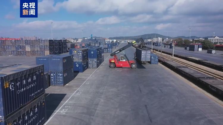 中老铁路货物运输量突破6000万吨 运输需求逐年攀升