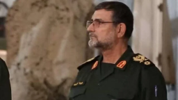 伊朗伊斯兰革命卫队证实海军司令身亡 重申保持高度戒备_fororder_0abd4b3e27044327b1b6a80e111af4da