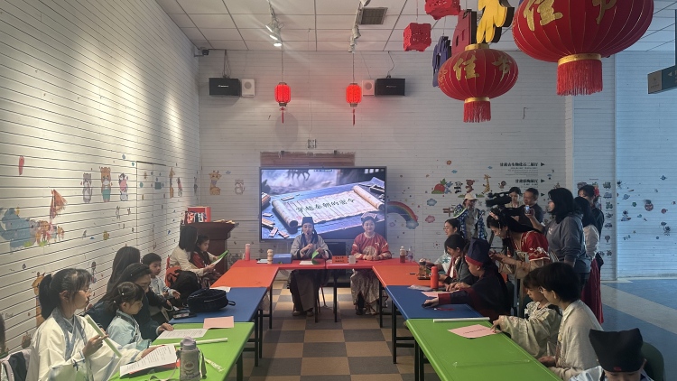 “角色扮演+任务驱动”甘肃省博物馆沉浸式文化体验活动受热捧_fororder_727610cdc3ea4f163e6d35e799675b3