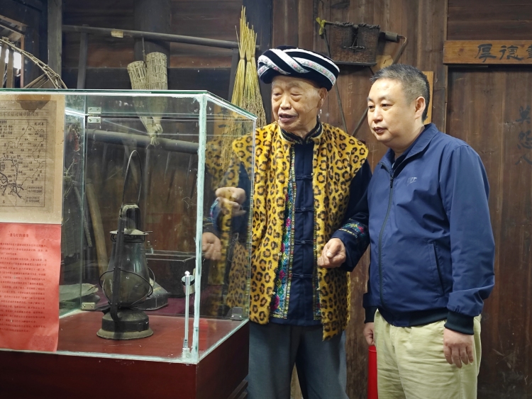 湖南城步“双子星”跨越半个世纪的文化守望_fororder_3