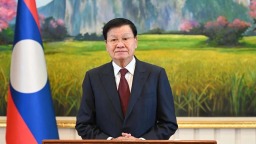 老挝国会选举通伦为国家主席