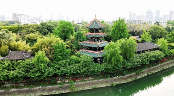 Chengdu’s First Immersive Park Night Tour, "Dream of Wangjiang · Ode to Xue Tao" Makes a Poetic Return for May Day_fororder_ad604db6-68eb-4601-a127-2f6afecbe4db.748x421