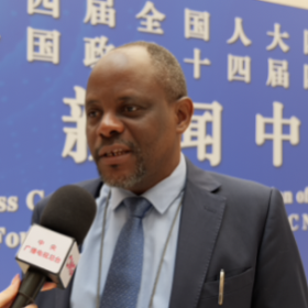 世界眼中的“十五五”新航程｜外媒记者：中国发展迅速成就巨大 期待加强新兴领域合作