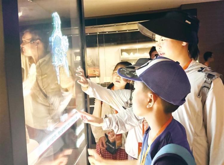 申遗成功，西夏陵迎来首批研学团