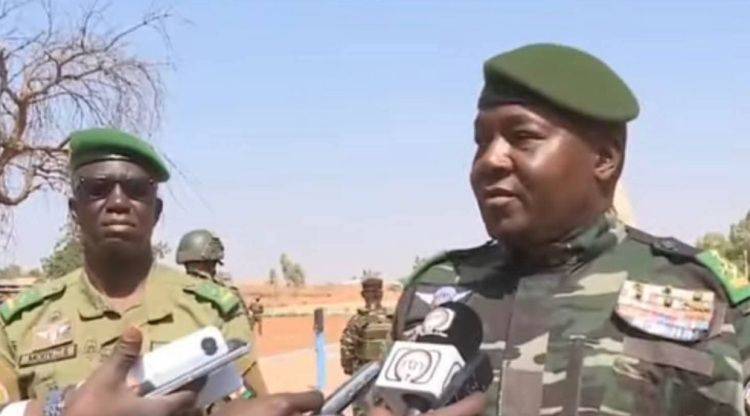 尼日尔元首称首都机场遭袭系“敌对外国势力”资助