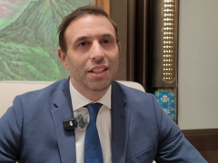 外宾共话中关村论坛｜英国48家集团俱乐部主席：中国创新持续领跑 中英合作迎来新机遇_fororder_QQ20260402-174951