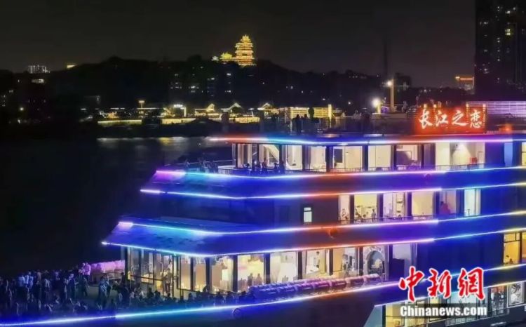 青春华章丨人这一辈子，一定要赴一场江苏的江河湖海之约！