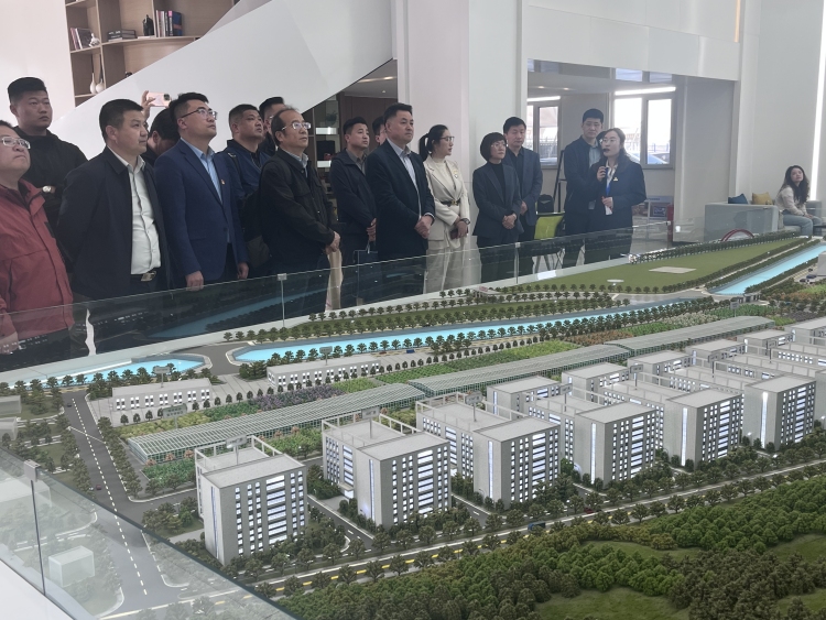 甘肃省山东商会赴永登考察调研 共谋合作发展新篇章_fororder_mmexport1745037655368