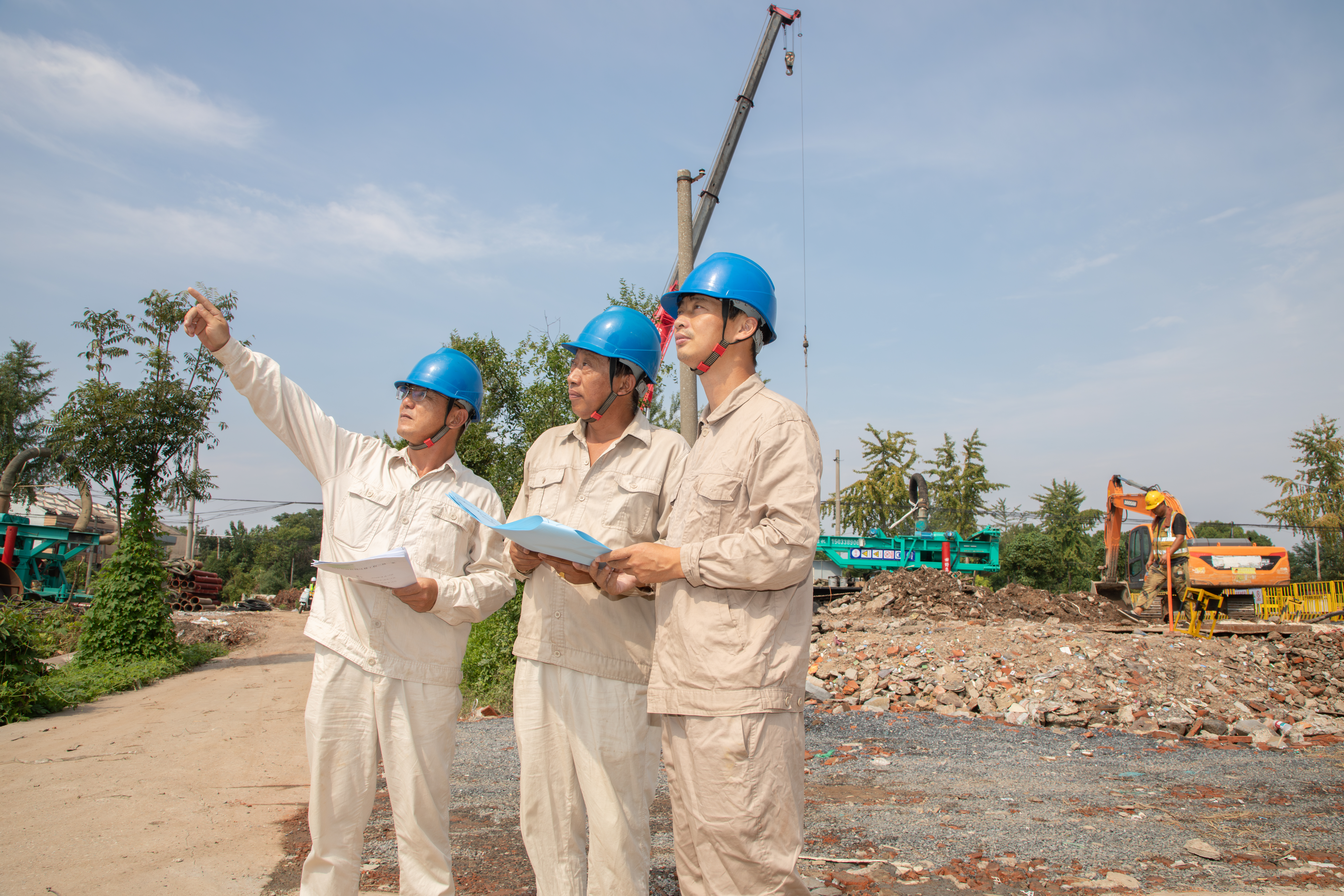State Grid Taizhou Power Supply Company: Efficient Power Line Relocation to Support Yancheng–Yixing Intercity Railway Construction