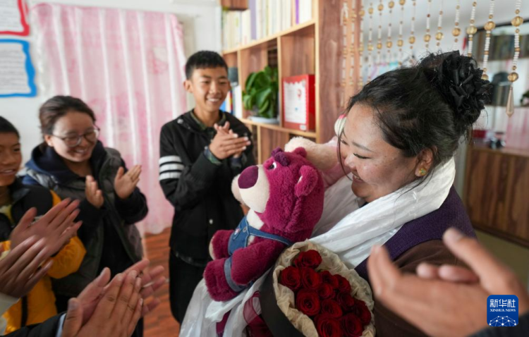 图片故事丨高原上的“爱心妈妈”