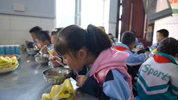临夏永靖县：幸福营养餐 为学生健康护航