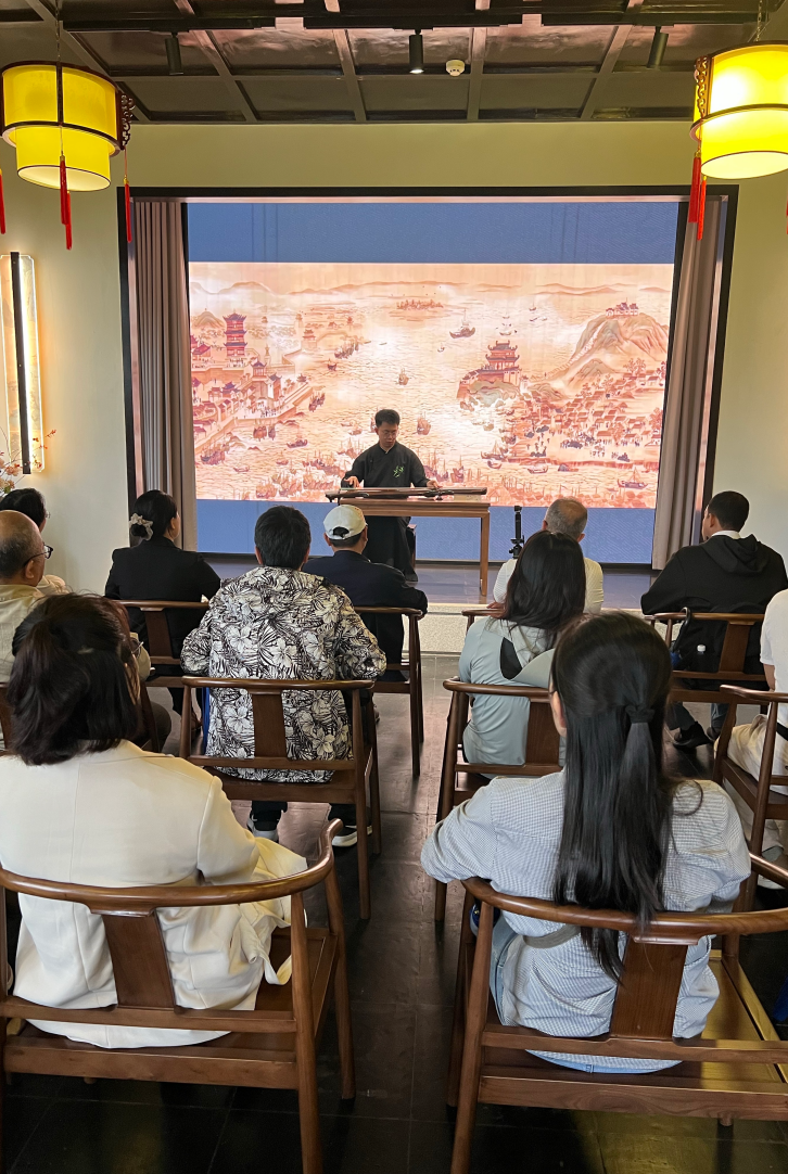 多国记者“漫步中国”  发现武汉的现代化发展密码_fororder_图片10