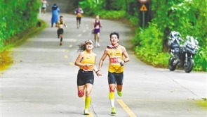 奔跑中感受热带雨林