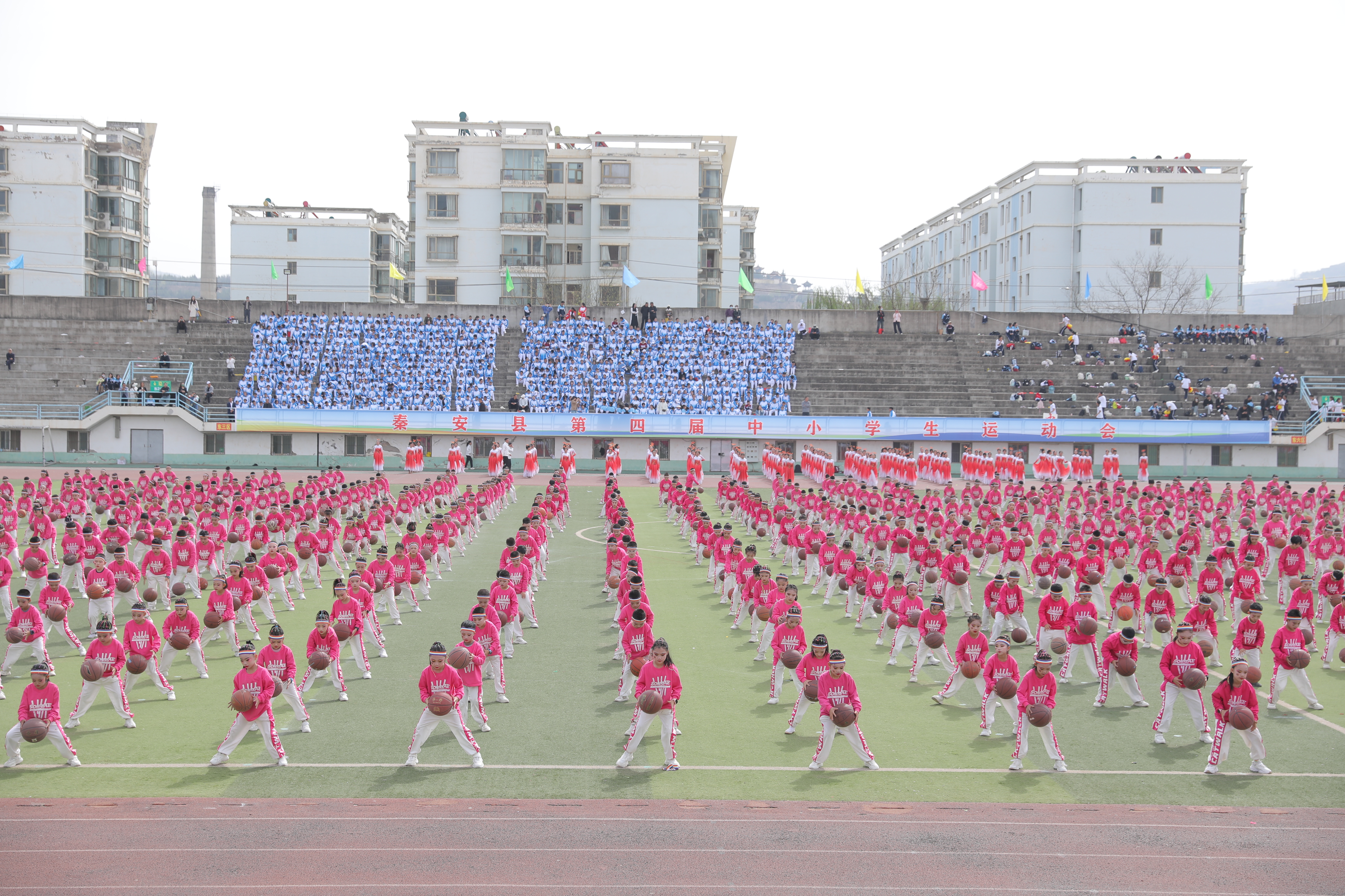 天水市秦安县第四届中小学生运动会开幕_fororder_运动会现场.JPG