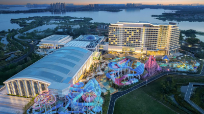 Central China's Largest Water Park Opens in Sino-French Wuhan Ecological Demonstration City