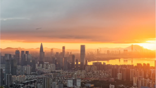 Nanshan Invites Visitors on a "Journey of Light" at the 6th Shenzhen Light Art Season