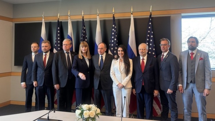 闪评 | 四年多来首次访美 俄议员团能否破冰？