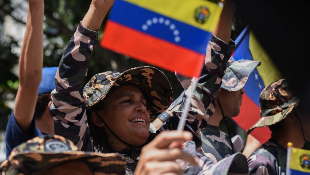 特朗普再次威胁“陆地打击” 委内瑞拉处于战争边缘？_fororder_2e1b02c5a5e1291da24e4c40081f8182