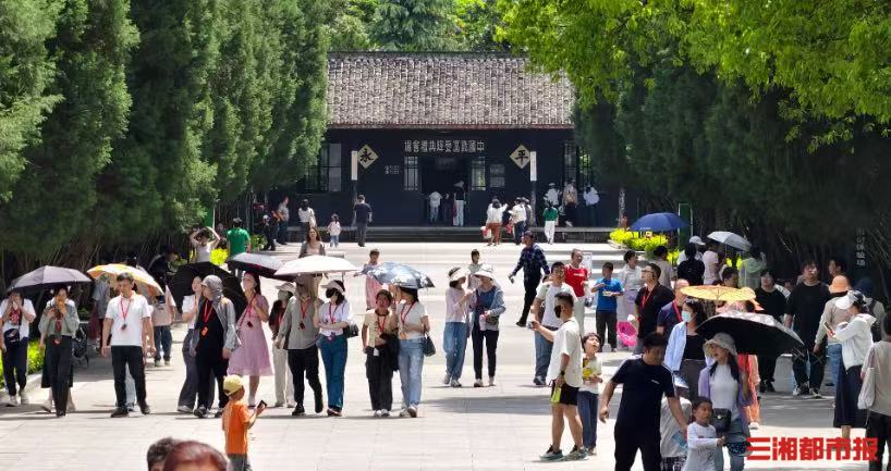 湖南入境游版图加速“下沉” ，“宝藏小城”更吸引外国游客_fororder_3
