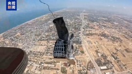 5个月来首次 装载燃料的卡车进入加沙地带