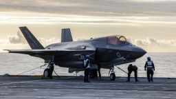 购买12架可携带核弹头F-35A战机 英国称将显著增加核威慑能力_fororder_skynews-f35-jet_6950014