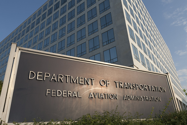 美联邦航空局提醒美航空公司注意沙特领空安全威胁