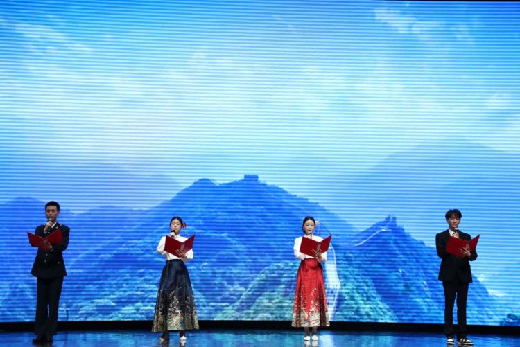“国家安全题材文学作品诵读”大思政课，以文学力量铸牢国家安全信念