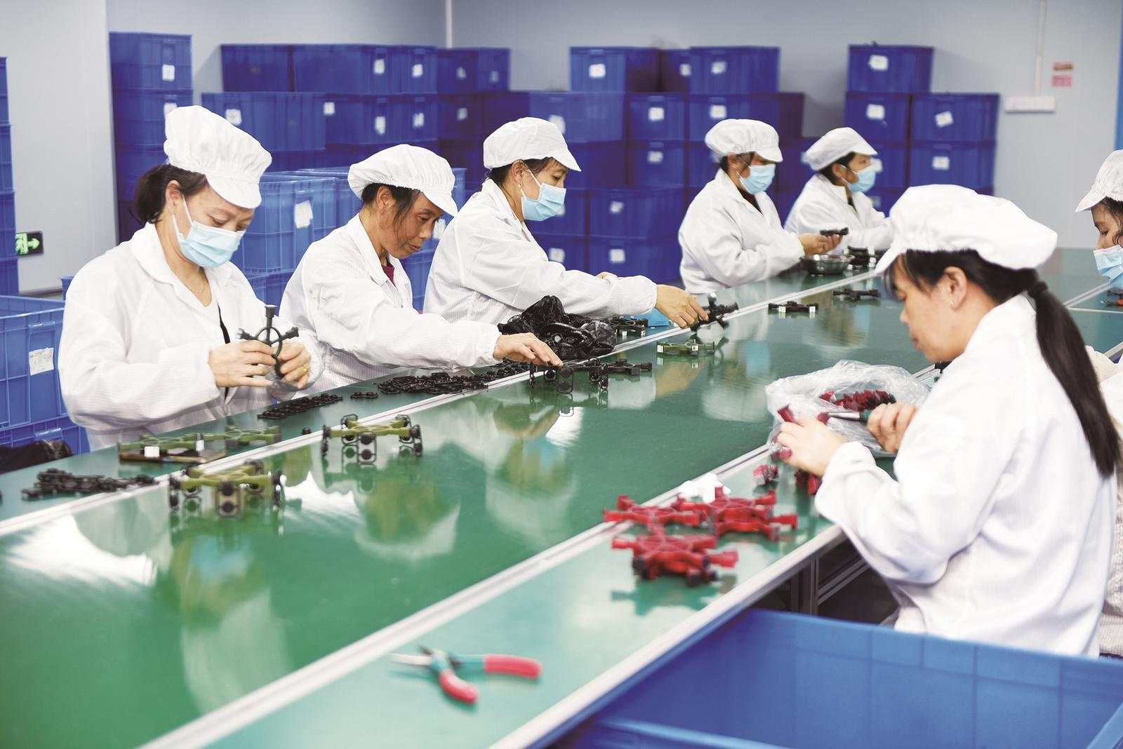湖南新宁以奔跑姿态“拼经济”激活“一池春水”_fororder_5