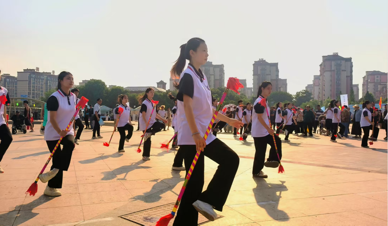Bengbu Wuhe: Racing Dragons and Splitting Waves to Celebrate the Dragon Boat Festival_fororder_图片9