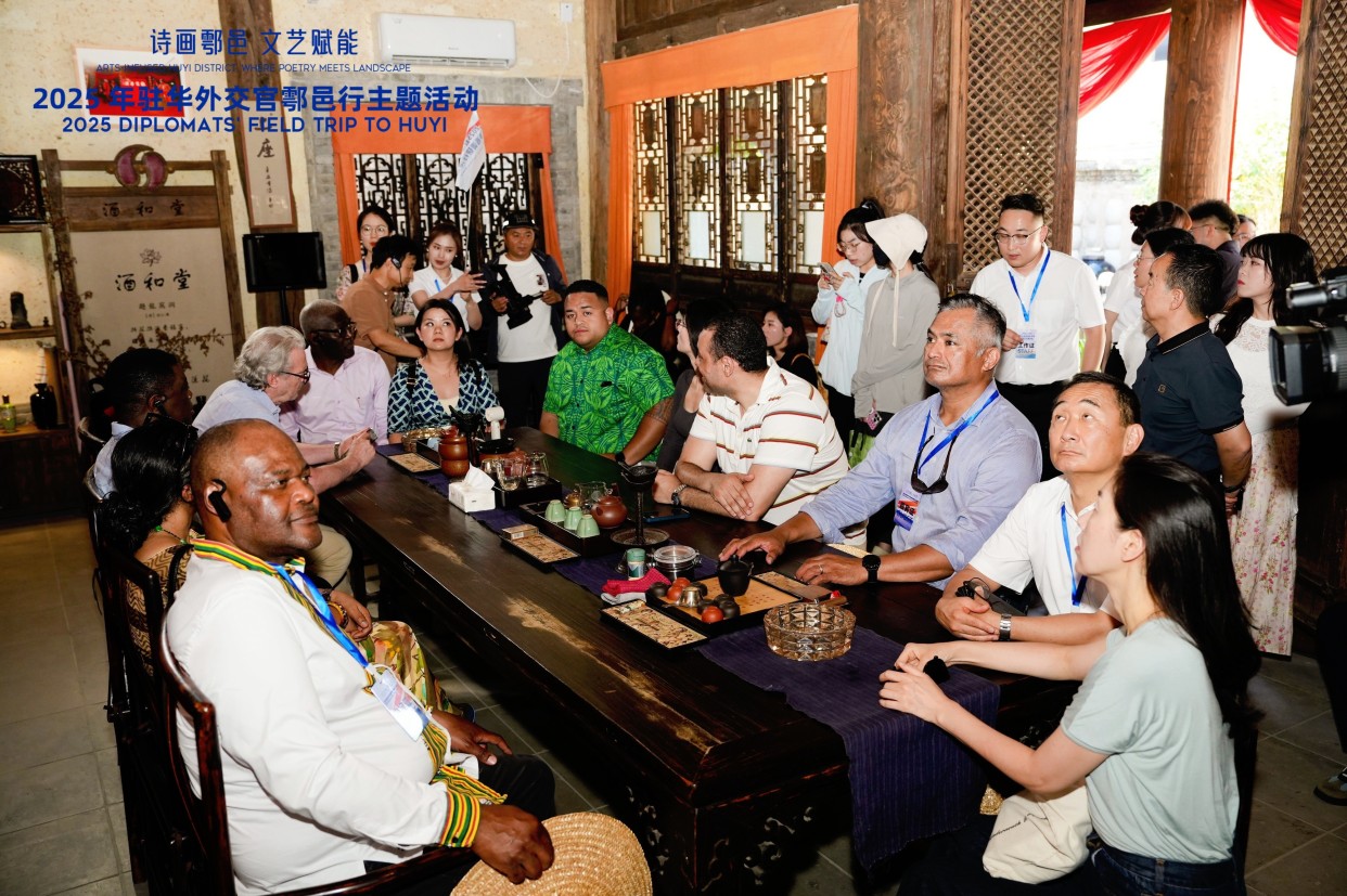 From Visitors to Disseminators: Huyi's Rural Energy from Diplomats' Perspectives_fororder_07