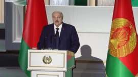 白俄罗斯总统说白境内已部署俄制“榛树”导弹