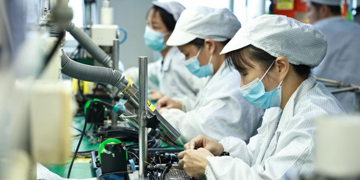 “世界工厂”东莞在跨界中探索新年新路径