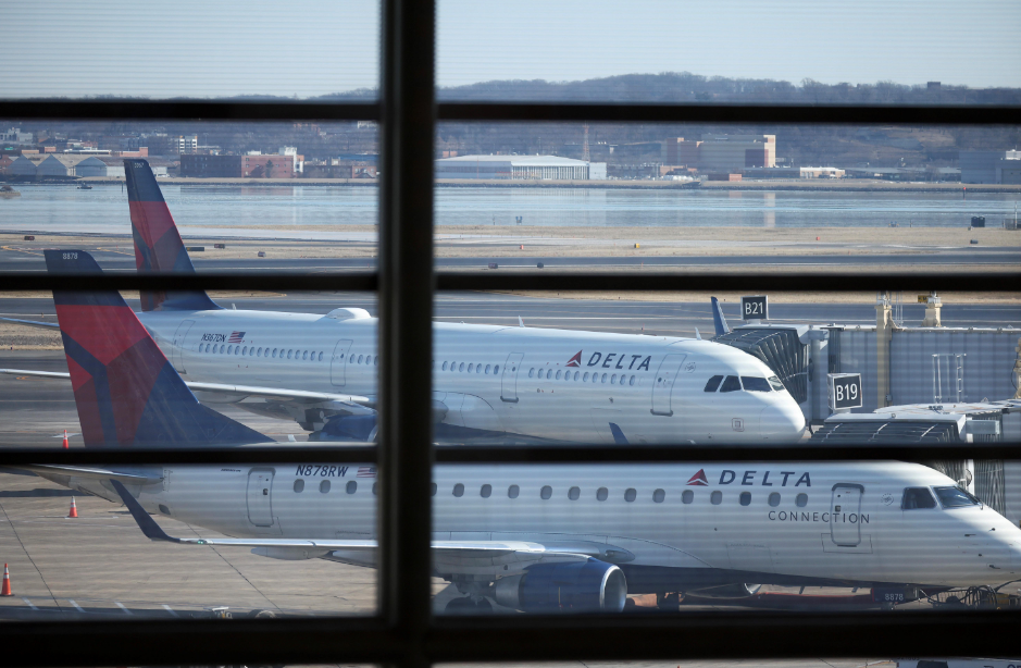 客机与军机险些相撞 美国家运输安全委员会将展开调查