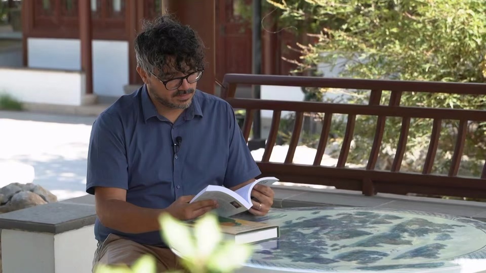 资讯有故事|马耳他汉学家从《论语》感受东方智慧 认为中国文化的包容性面向未来