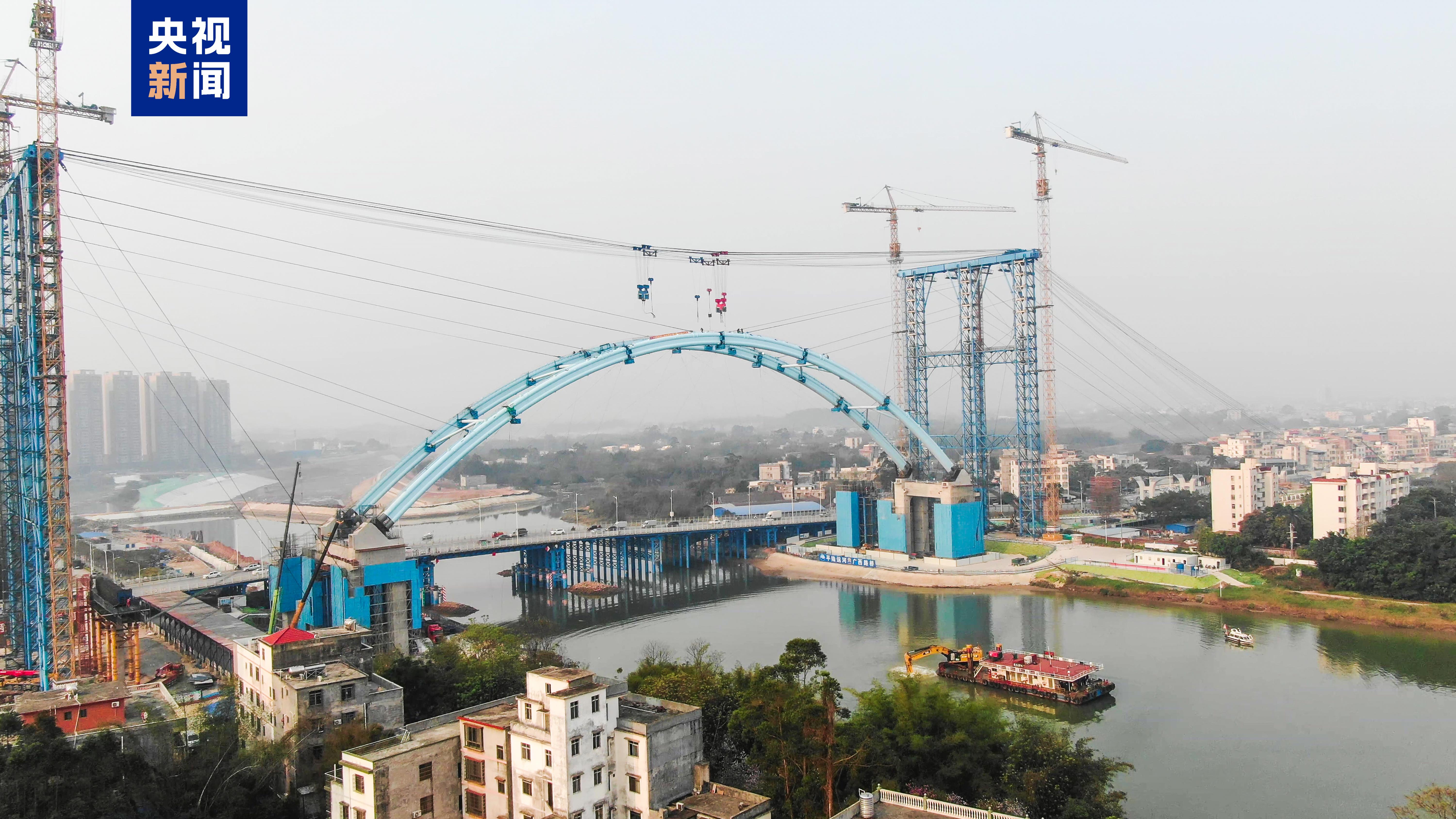 平陆运河金海湾大桥左幅拱肋顺利合龙