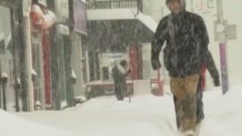 视频丨加拿大暴风雪席卷多伦多 交通受阻学生停课