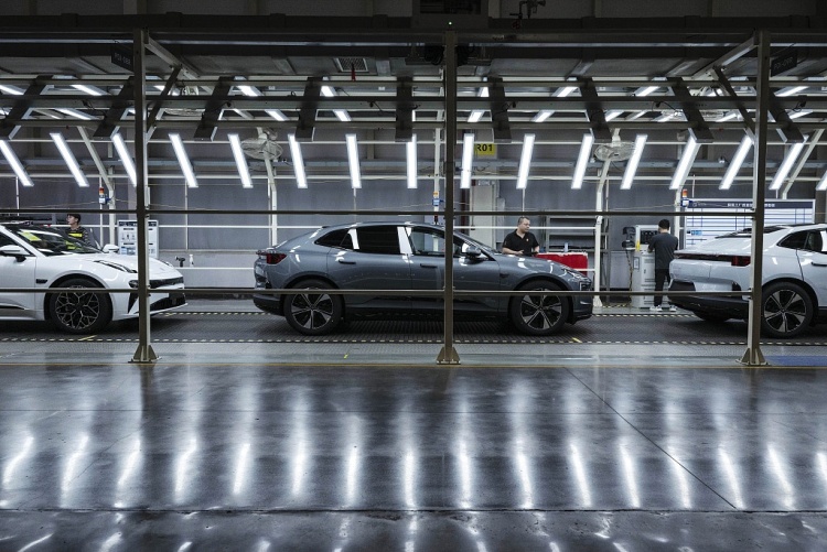 中国经济信心说丨汽车业保持两个全球第一！“国货”为何这么香