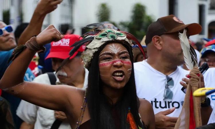 委内瑞拉持续举行抗议游行 要求美国释放马杜罗夫妇