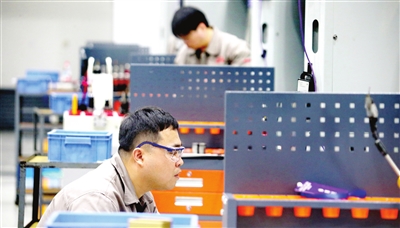 2025年“辰兴杯”技能大赛开幕_fororder_p2_b