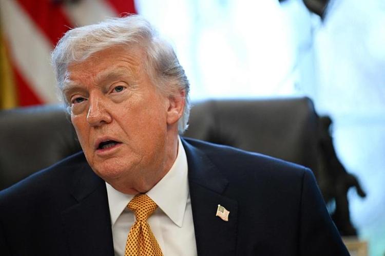 特朗普称在对伊行动中已“取得胜利”