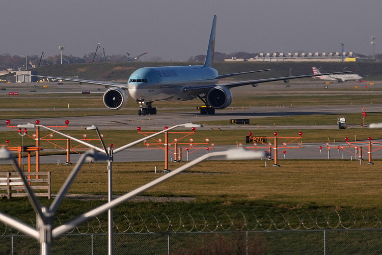 政府“停摆”致全美7日约千架次航班被取消