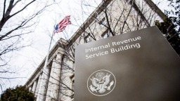 美国联邦法官下令禁止国税局与移民局共享纳税人信息_fororder_703184acfc4a4248ab635c946ccd92ba