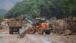 韩国连日暴雨已致14人死亡12人失踪