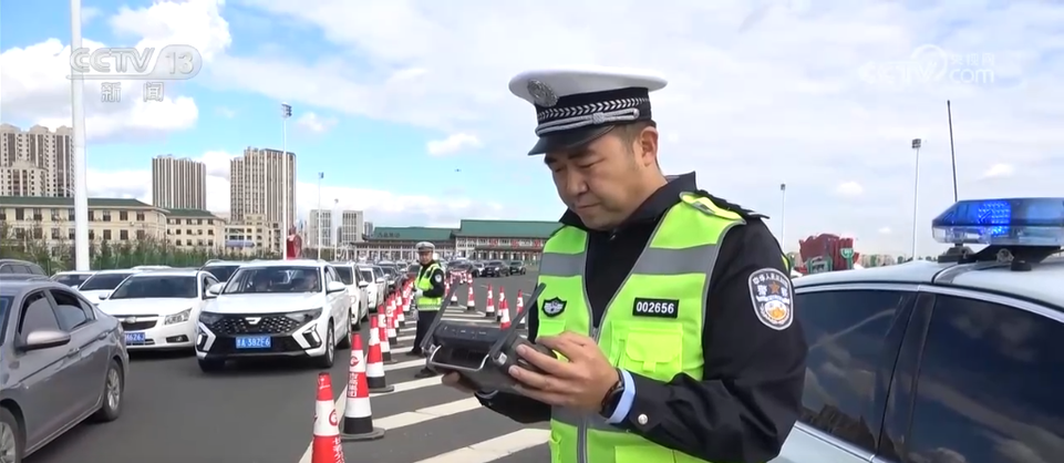 增运力、优服务 交通部门提升服务品质 多管齐下保障旅客有序出行